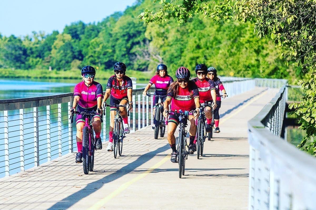  Photo by https://www.latinasenbici.org/ 