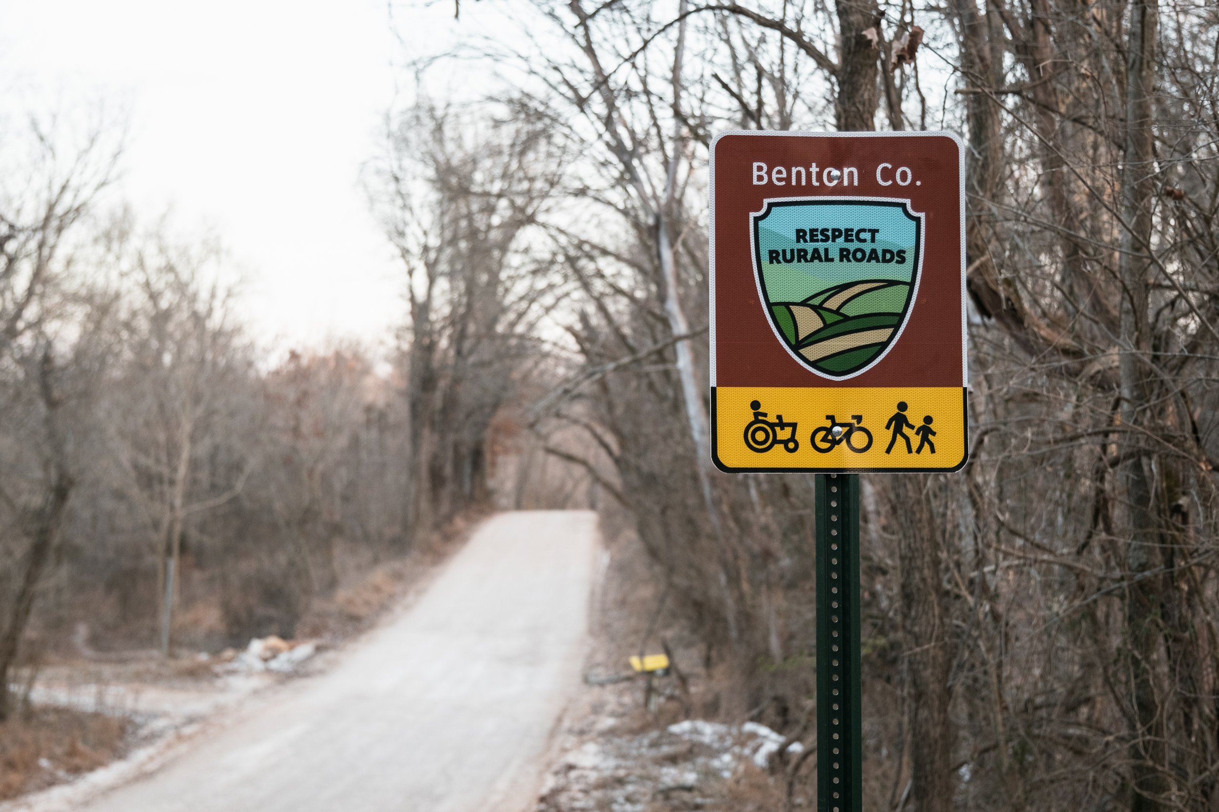  Benton County Gravel Roads &  Arkansas Rural Recreational Roads  Sign. Photo by  Seth Haines . 